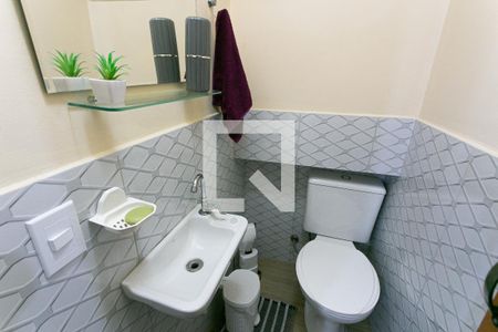 Casa de condomínio à venda com 55m², 3 quartos e 1 vagaLavabo