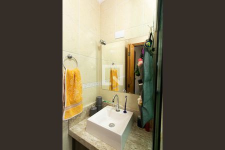 Casa de condomínio à venda com 55m², 3 quartos e 1 vagaBanheiro da Suíte