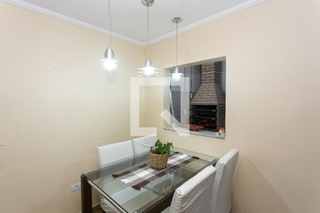 Casa de condomínio à venda com 55m², 3 quartos e 1 vagaSala