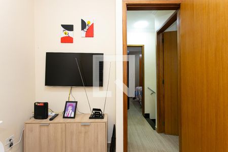 Casa de condomínio à venda com 55m², 3 quartos e 1 vagaQuarto 1