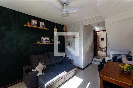 Sala de casa à venda com 2 quartos, 70m² em Santana, Niterói