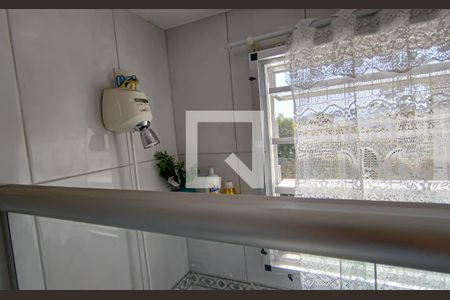 Casa de condomínio à venda com 222m², 3 quartos e 2 vagas Casa de condomínio à venda com 222m², 3 quartos e 2 vagasbanheiro social