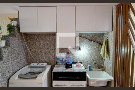 Casa de condomínio à venda com 222m², 3 quartos e 2 vagas Casa de condomínio à venda com 222m², 3 quartos e 2 vagasarea de serviço