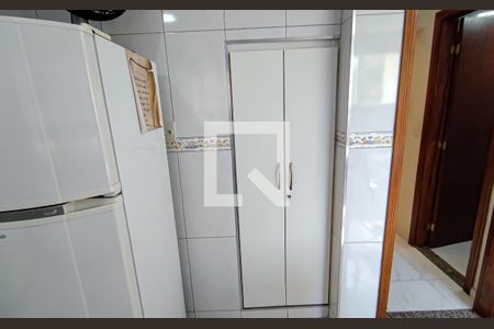 Casa de condomínio à venda com 222m², 3 quartos e 2 vagas Casa de condomínio à venda com 222m², 3 quartos e 2 vagascozinha / copa