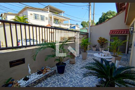 Casa de condomínio à venda com 222m², 3 quartos e 2 vagas Casa de condomínio à venda com 222m², 3 quartos e 2 vagasfrente do imovel