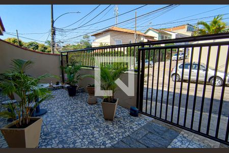 Casa de condomínio à venda com 222m², 3 quartos e 2 vagas Casa de condomínio à venda com 222m², 3 quartos e 2 vagasfrente do imovel