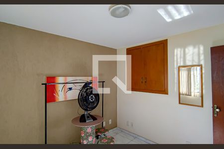 Casa de condomínio à venda com 222m², 3 quartos e 2 vagas Casa de condomínio à venda com 222m², 3 quartos e 2 vagasquarto 1