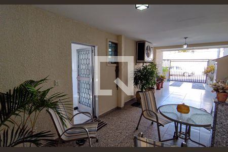 Casa de condomínio à venda com 222m², 3 quartos e 2 vagas Casa de condomínio à venda com 222m², 3 quartos e 2 vagasarea de serviço