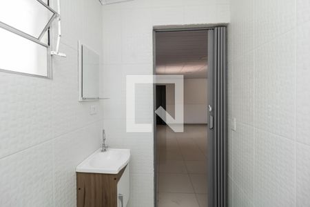 Casa para alugar com 54m², 1 quarto e 1 vaga Casa para alugar com 54m², 1 quarto e 1 vagaBanheiro da Suíte