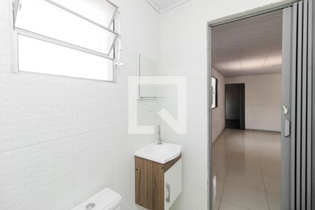 Banheiro da Suíte de casa para alugar com 1 quarto, 54m² em Cidade Líder, São Paulo