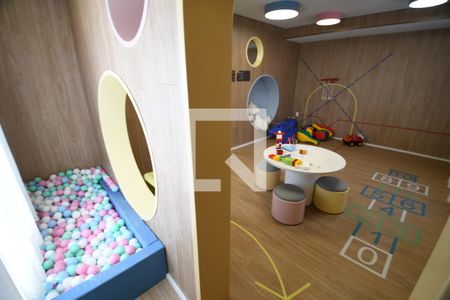 Apartamento para alugar com 55m², 2 quartos e 1 vagaÁrea comum