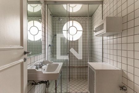 Banheiro Social de apartamento à venda com 3 quartos, 200m² em Santa Cecilia, São Paulo