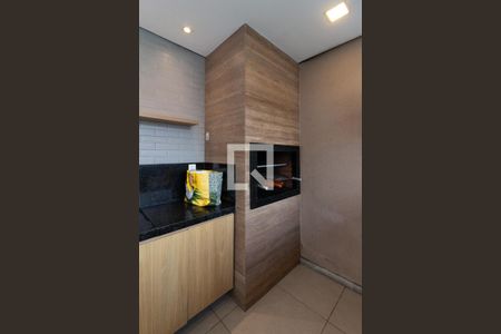 Apartamento para alugar com 68m², 2 quartos e 1 vagaÁrea comum - Churrasqueira