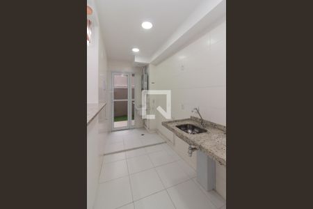 Apartamento para alugar com 68m², 2 quartos e 1 vagaCozinha e Área de Serviço