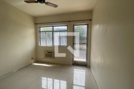 Quarto de casa para alugar com 2 quartos, 75m² em Parque Lafaiete, Duque de Caxias