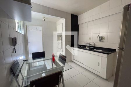 Casa para alugar com 75m², 2 quartos e 1 vaga Casa para alugar com 75m², 2 quartos e 1 vagaCozinha
