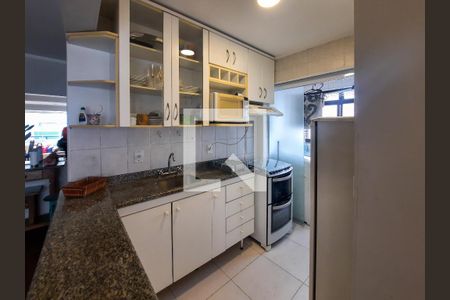 Apartamento à venda com 55m², 2 quartos e 1 vagaCozinha