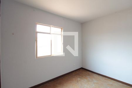 Suite de casa para alugar com 2 quartos, 180m² em Glória, Belo Horizonte