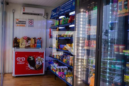 Apartamento à venda com 50m², 2 quartos e 1 vagaMini Mercado