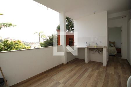 Casa para alugar com 240m², 4 quartos e 1 vagaÁrea Externa - Churrasqueira
