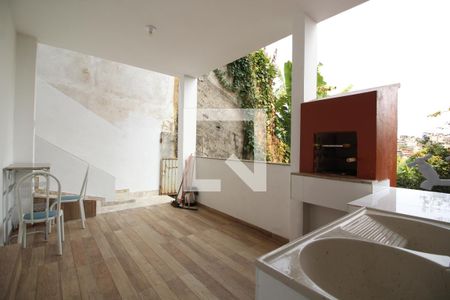 Casa para alugar com 240m², 4 quartos e 1 vagaÁrea Externa - Churrasqueira