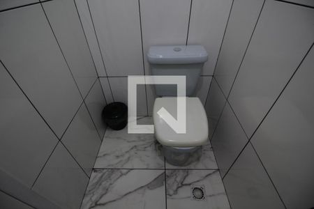 Casa para alugar com 240m², 4 quartos e 1 vagaBanheiro de Serviço