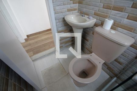 Casa para alugar com 240m², 4 quartos e 1 vagaBanheiro Social 2 - Área Externa