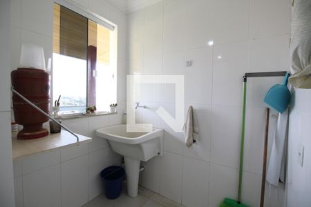 Casa para alugar com 240m², 4 quartos e 1 vagaÁrea de Serviço 1