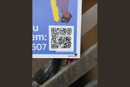 Casa à venda com 220m², 3 quartos e 2 vagas Casa à venda com 220m², 3 quartos e 2 vagasNAOR-538