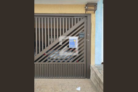 Casa à venda com 220m², 3 quartos e 2 vagas Casa à venda com 220m², 3 quartos e 2 vagasplaquinha