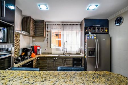 Casa à venda com 220m², 3 quartos e 2 vagas Casa à venda com 220m², 3 quartos e 2 vagasCozinha