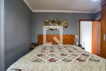 Casa à venda com 220m², 3 quartos e 2 vagas Casa à venda com 220m², 3 quartos e 2 vagasSuíte 1