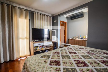 Suíte 1 de casa à venda com 3 quartos, 220m² em Jardim Monte Libano, Santo André