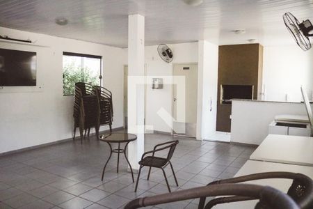 Apartamento para alugar com 44m², 2 quartos e 1 vaga Apartamento para alugar com 44m², 2 quartos e 1 vagaÁrea comum - Salão de festas