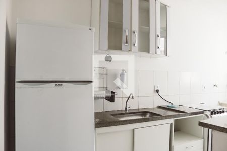 Apartamento para alugar com 44m², 2 quartos e 1 vaga Apartamento para alugar com 44m², 2 quartos e 1 vagaCozinha e Área de Serviço