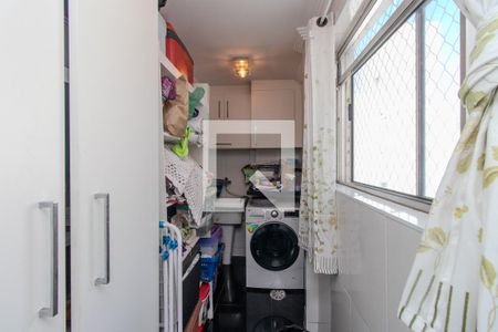 Apartamento para alugar com 65m², 3 quartos e 1 vagaÁrea de Serviço