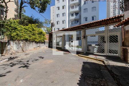 Apartamento para alugar com 65m², 3 quartos e 1 vagaFachada