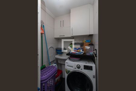 Apartamento para alugar com 65m², 3 quartos e 1 vagaÁrea de Serviço