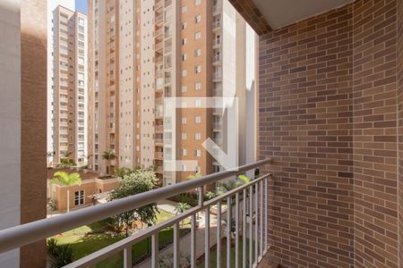 Varanda de apartamento à venda com 2 quartos, 58m² em Jardim Flor da Montanha, Guarulhos