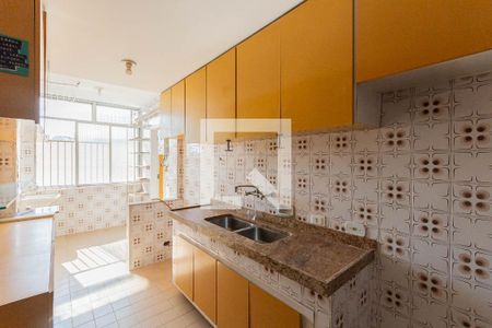 Apartamento à venda com 160m², 4 quartos e 2 vagasCozinha