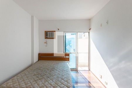 Apartamento à venda com 160m², 4 quartos e 2 vagasQuarto 1