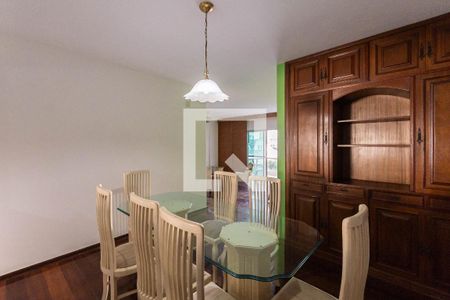 Apartamento à venda com 160m², 4 quartos e 2 vagasSala