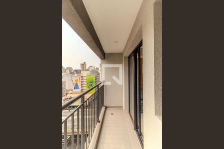 Varanda de kitnet/studio à venda com 1 quarto, 26m² em Vila Buarque, São Paulo