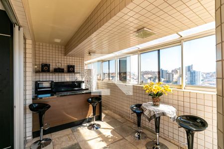 Apartamento à venda com 289m², 4 quartos e 3 vagas Apartamento à venda com 289m², 4 quartos e 3 vagasEspaço Gourmet