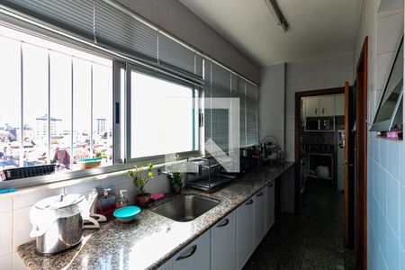 Apartamento à venda com 289m², 4 quartos e 3 vagas Apartamento à venda com 289m², 4 quartos e 3 vagasLavanderia