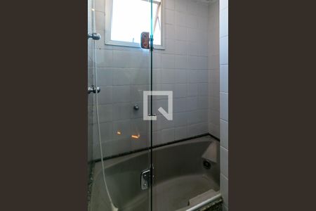 Apartamento à venda com 289m², 4 quartos e 3 vagas Apartamento à venda com 289m², 4 quartos e 3 vagasBanheiro