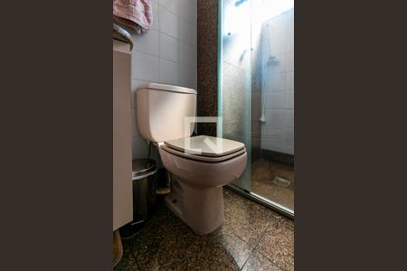 Apartamento à venda com 289m², 4 quartos e 3 vagas Apartamento à venda com 289m², 4 quartos e 3 vagasBanheiro