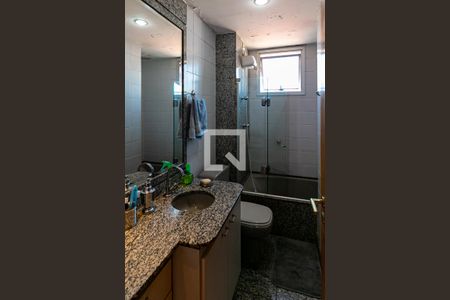 Apartamento à venda com 289m², 4 quartos e 3 vagas Apartamento à venda com 289m², 4 quartos e 3 vagasBanheiro