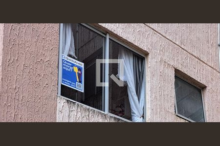 Apartamento à venda com 47m², 2 quartos e 1 vagaAdesivo