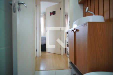 Apartamento à venda com 47m², 2 quartos e 1 vagaBanheiro Corredor